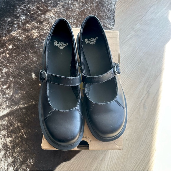 DR. MARTENS Alderstone Mary Janes - Picture 3 of 9
